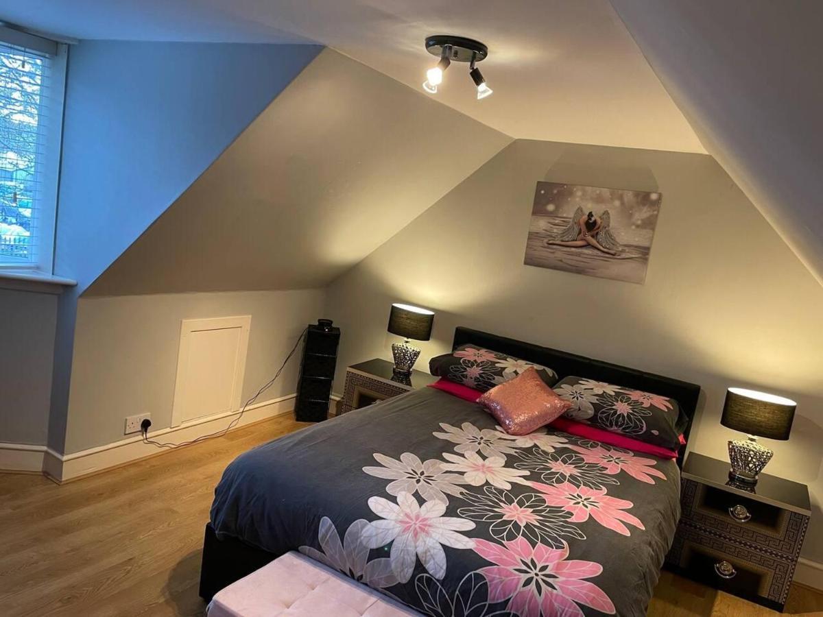 Rural Chapel Cottage Near Airport Bar & Hot Tub Aberdeen Esterno foto
